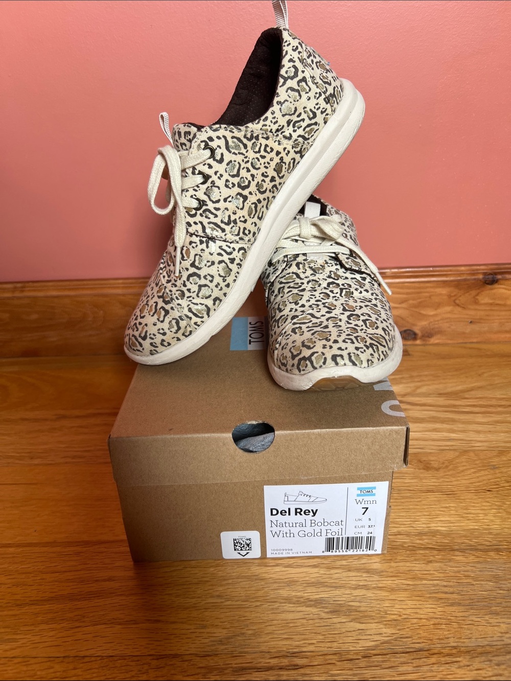 Toms Del Rey Leopard Print Sneakers in Natural and Gold